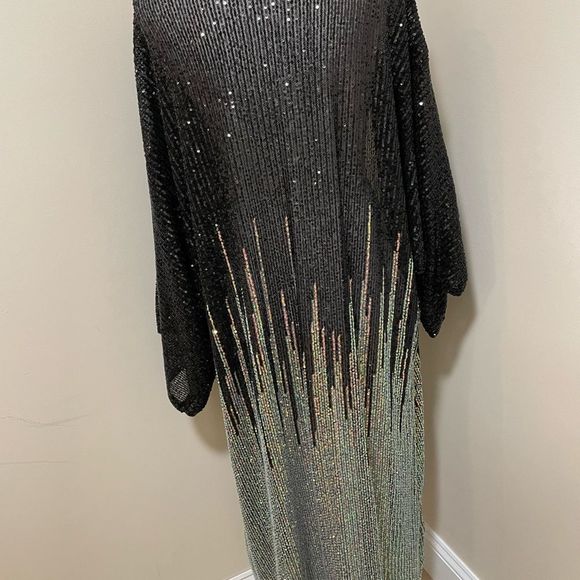 New Free People Party On Kimono
One size 
Retail $168
New never worn bef… - Picture 8 of 12